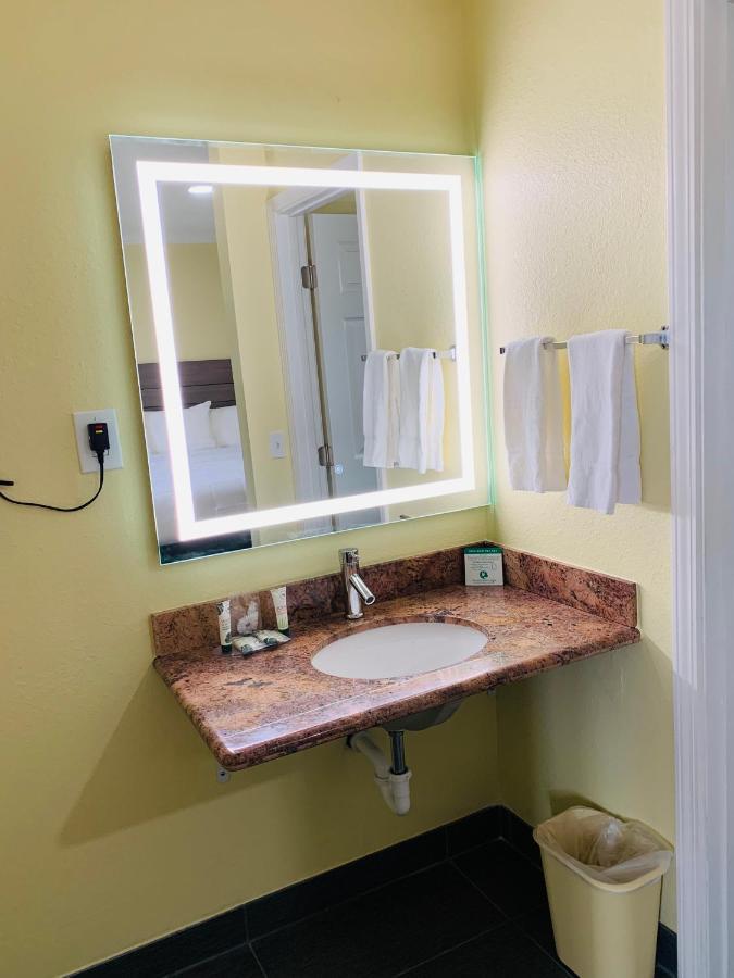 Central Coast Inn קיוקוס מראה חיצוני תמונה