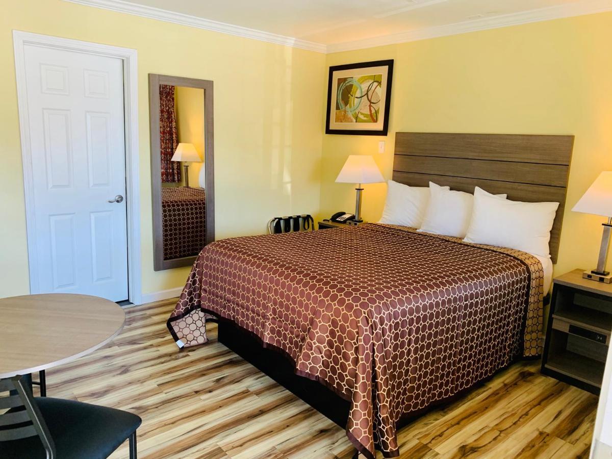 Central Coast Inn קיוקוס מראה חיצוני תמונה