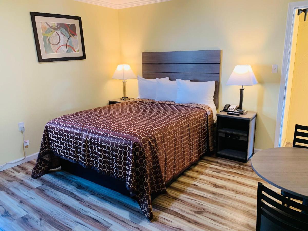 Central Coast Inn קיוקוס מראה חיצוני תמונה
